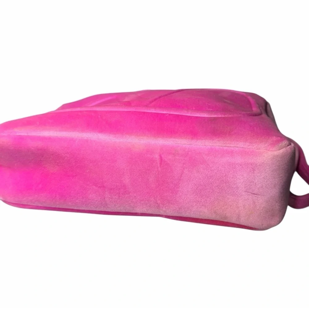Valentino bold pink