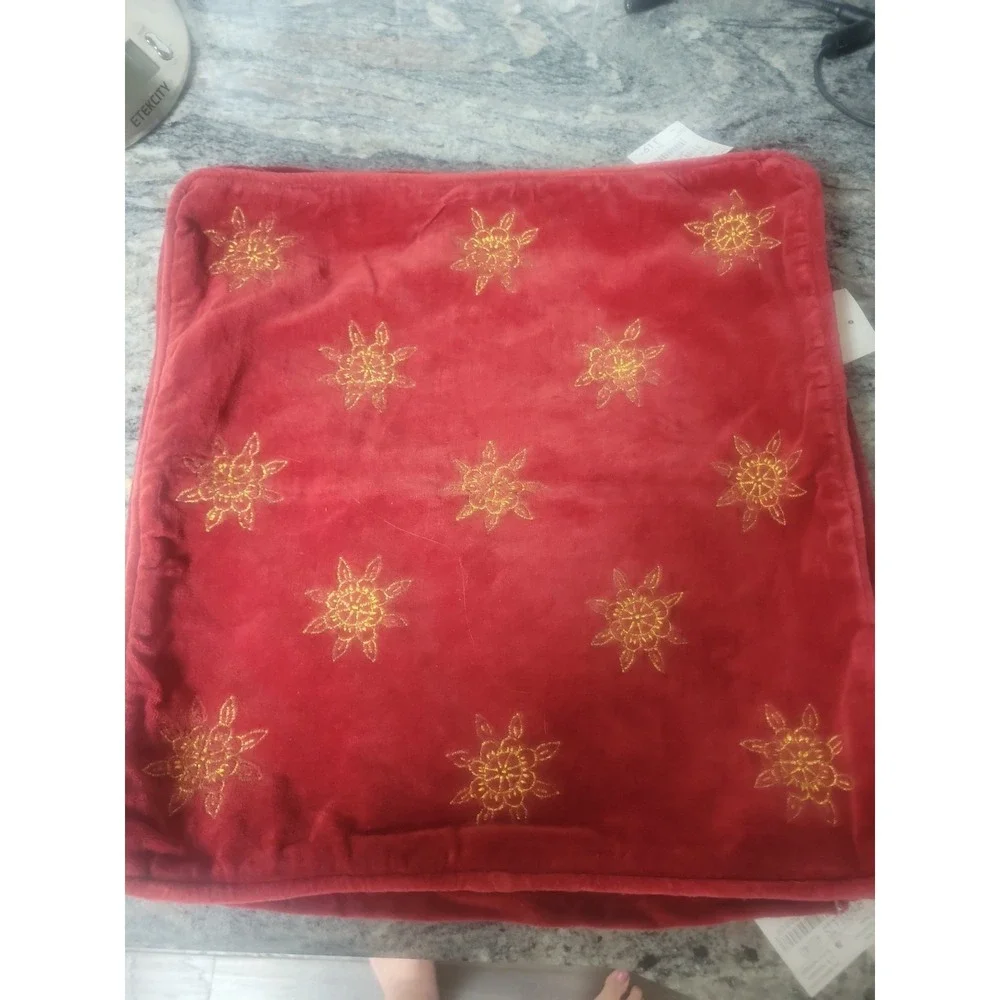 Vintage Set 4 Burgandy Velvet Embroidered Covers 20x20 Decorative Swedan