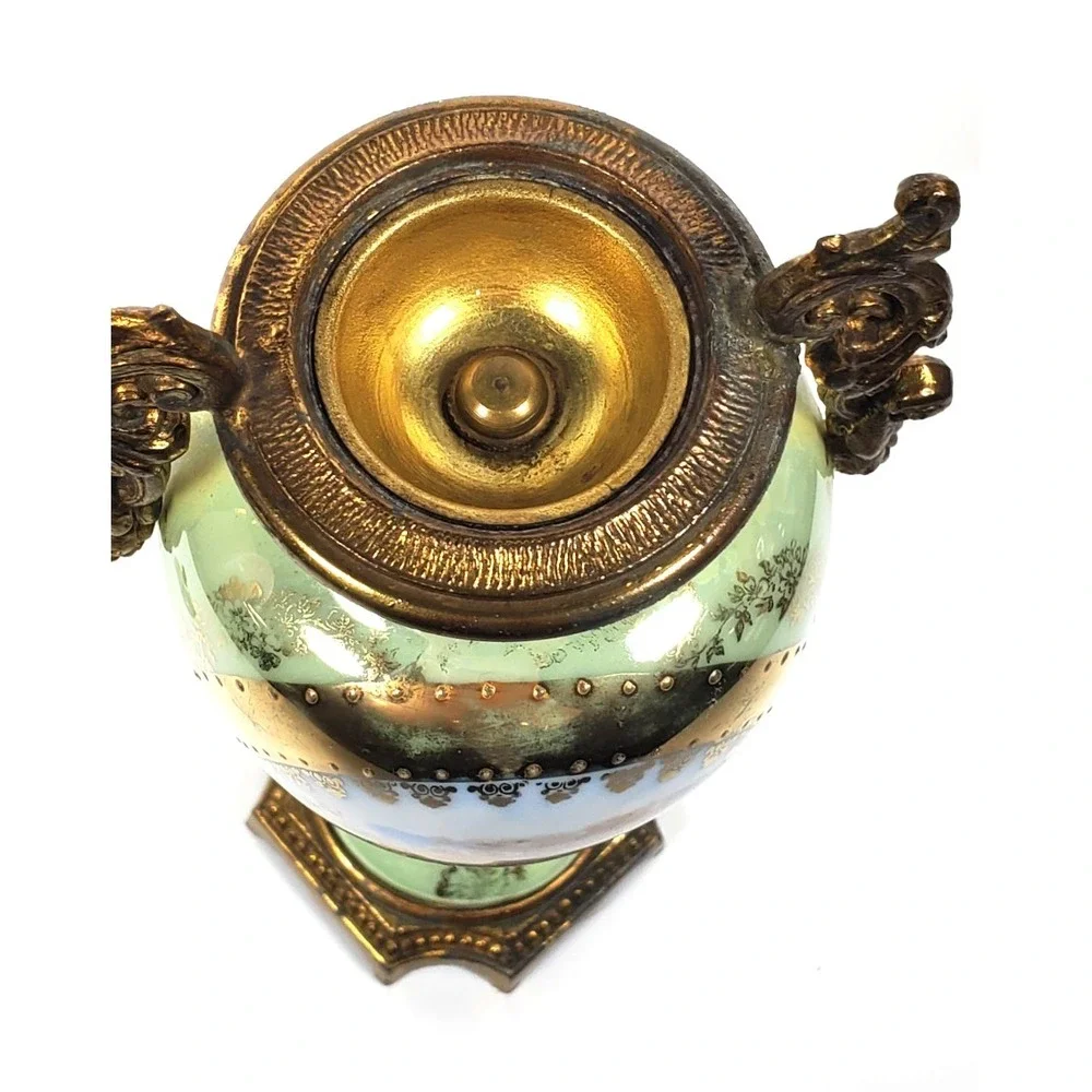 The Unbranded Brand antique french