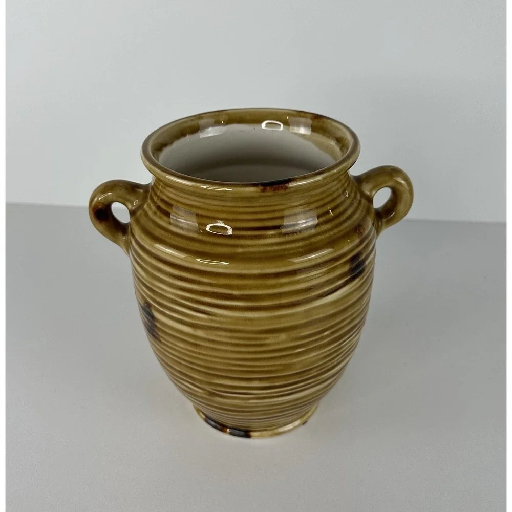 Unmarked vintage clay