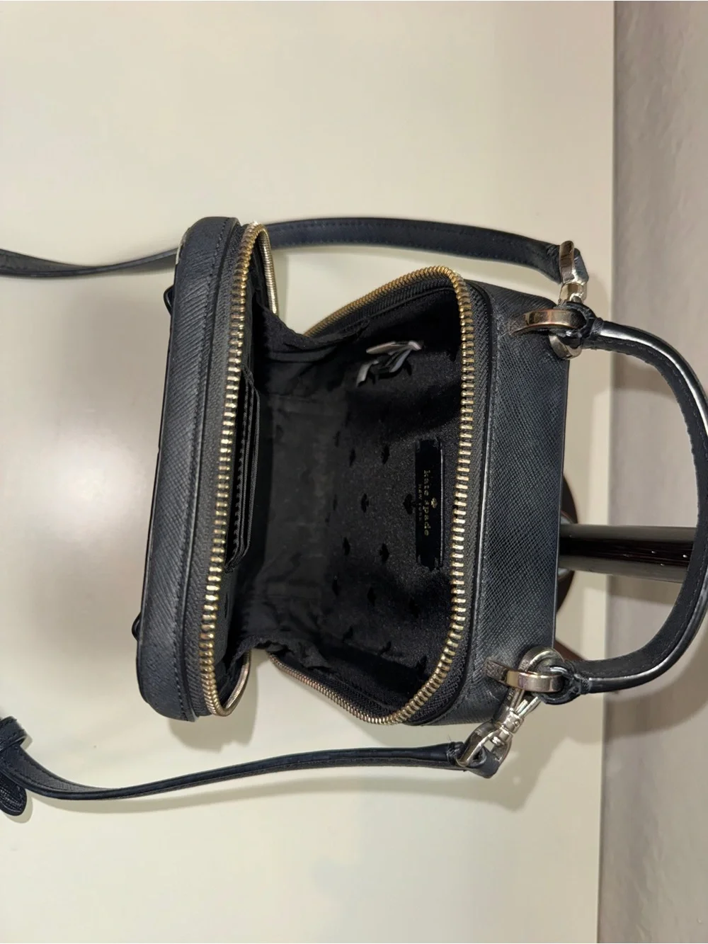 Kate Spade New York Daisy Vanity Meow Crossbody Bag