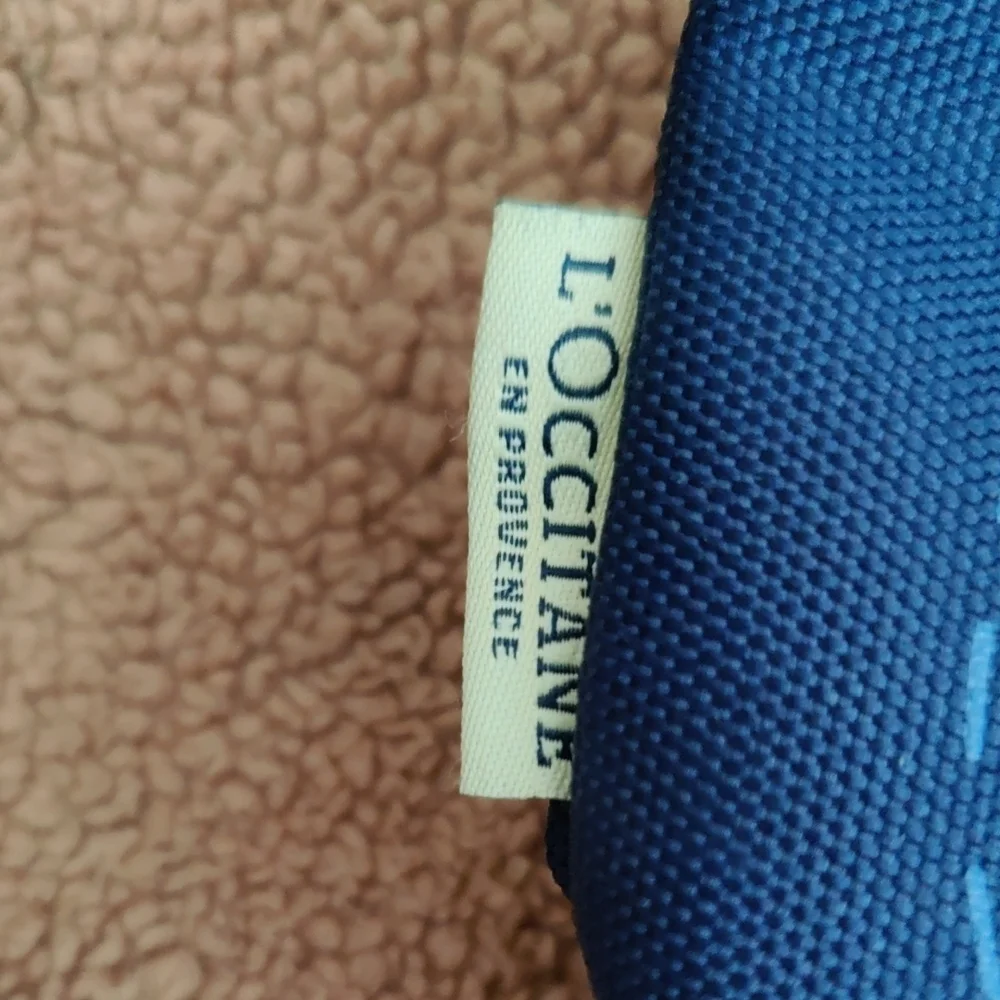 LOCCITANE curated l’occitane