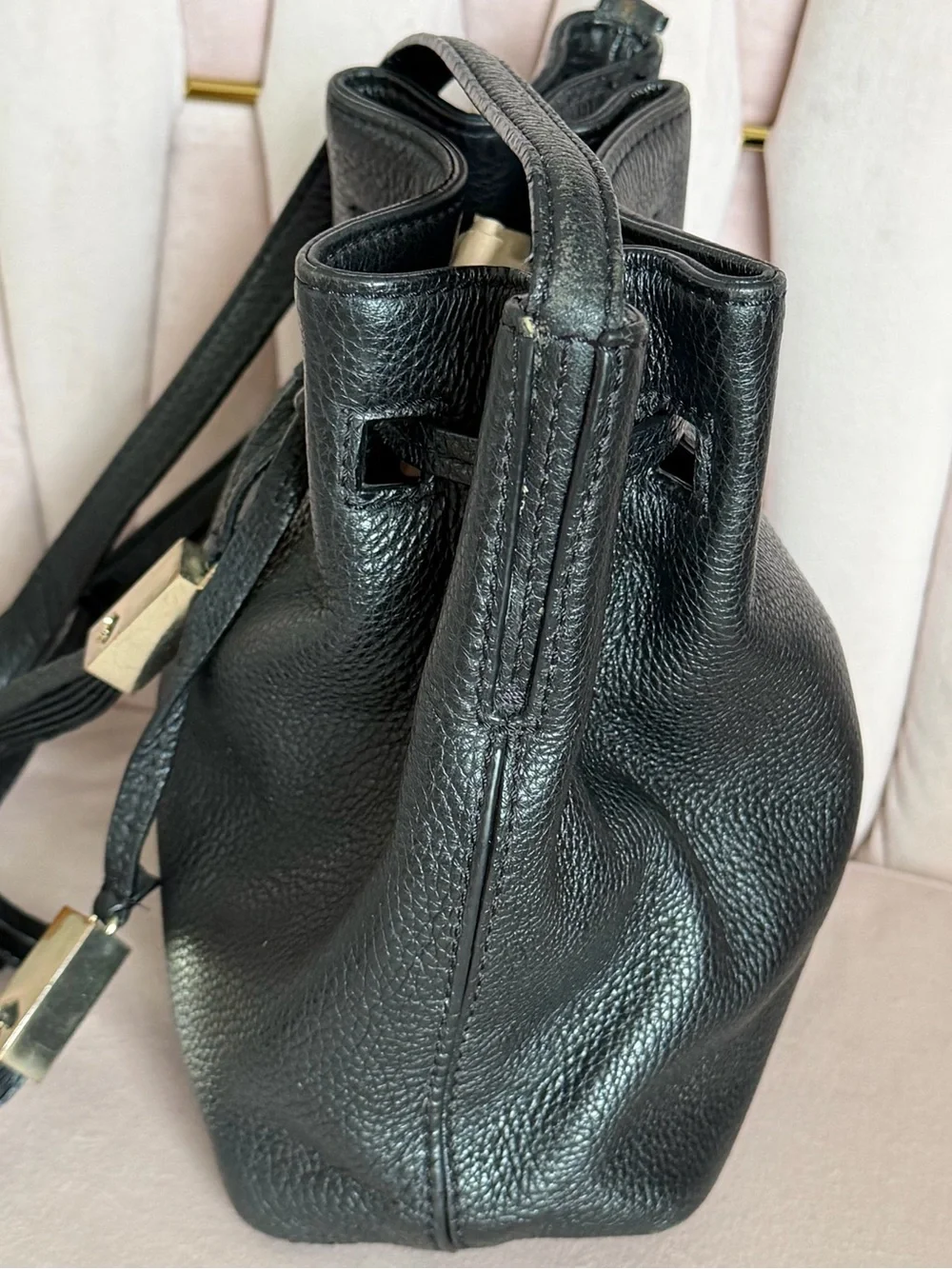 kate spade crossbody closure rubbing