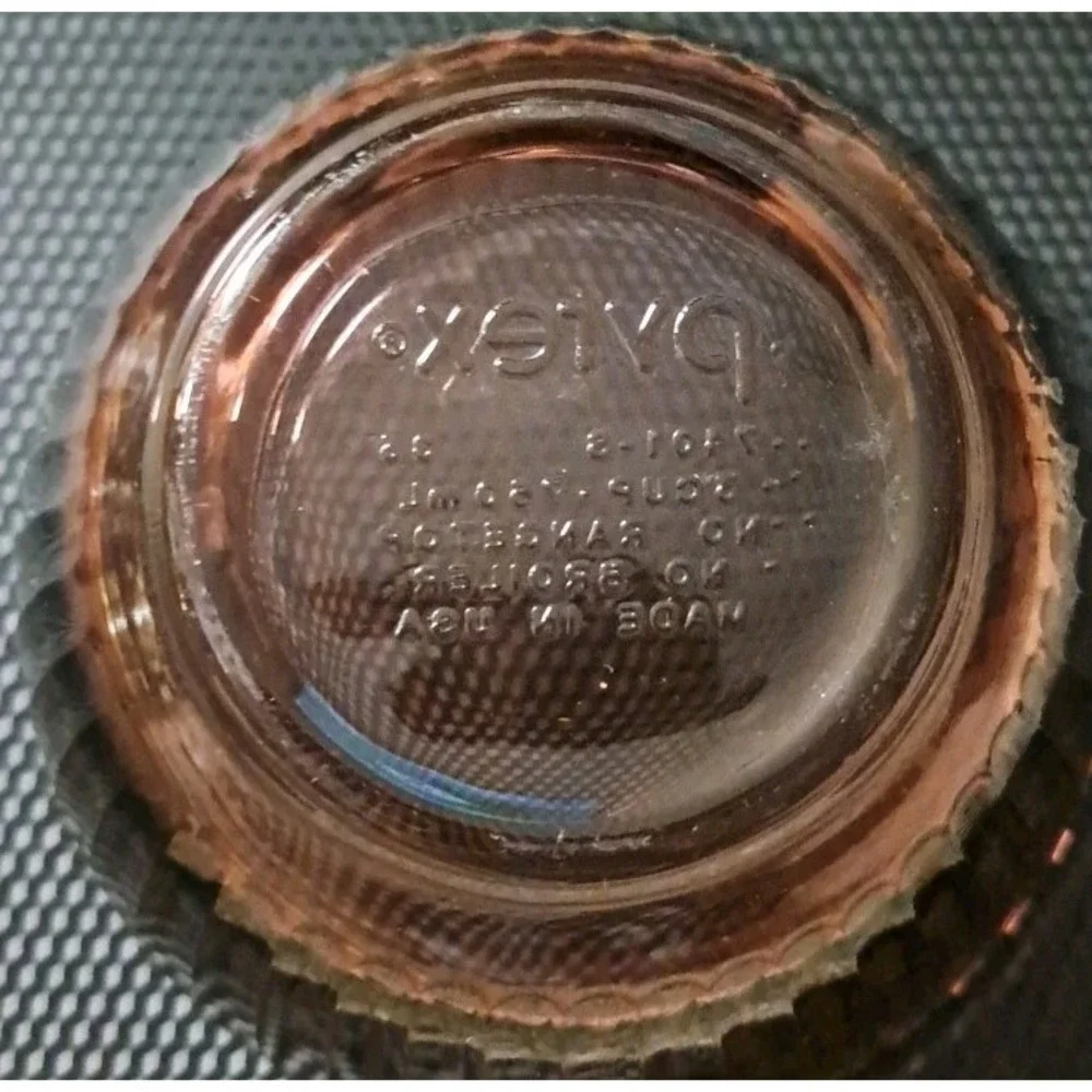 Pyrex product vintage