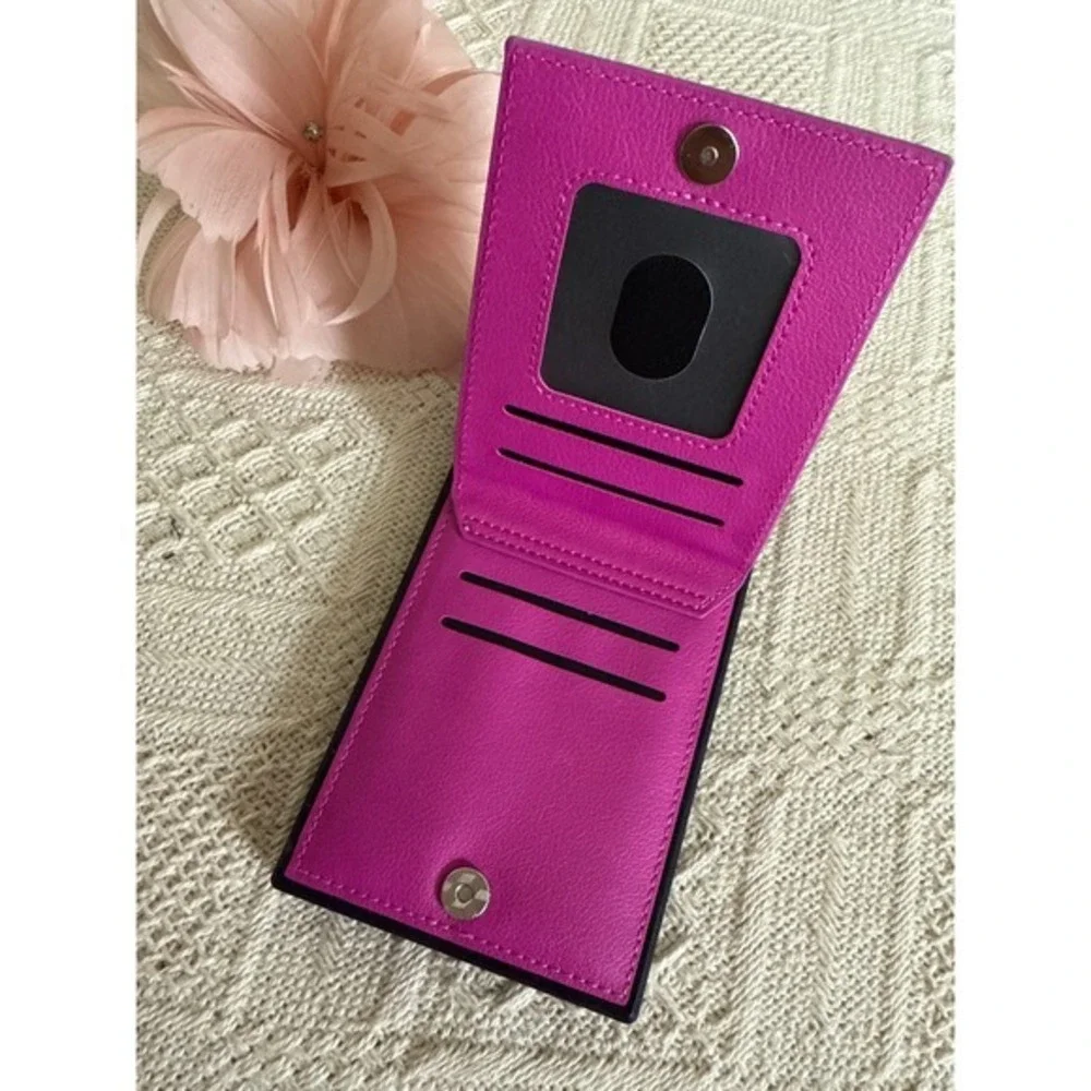 N/A card slots