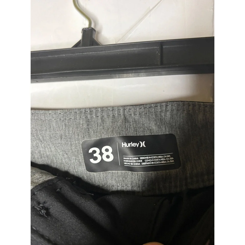 Hurley camo patterned fit