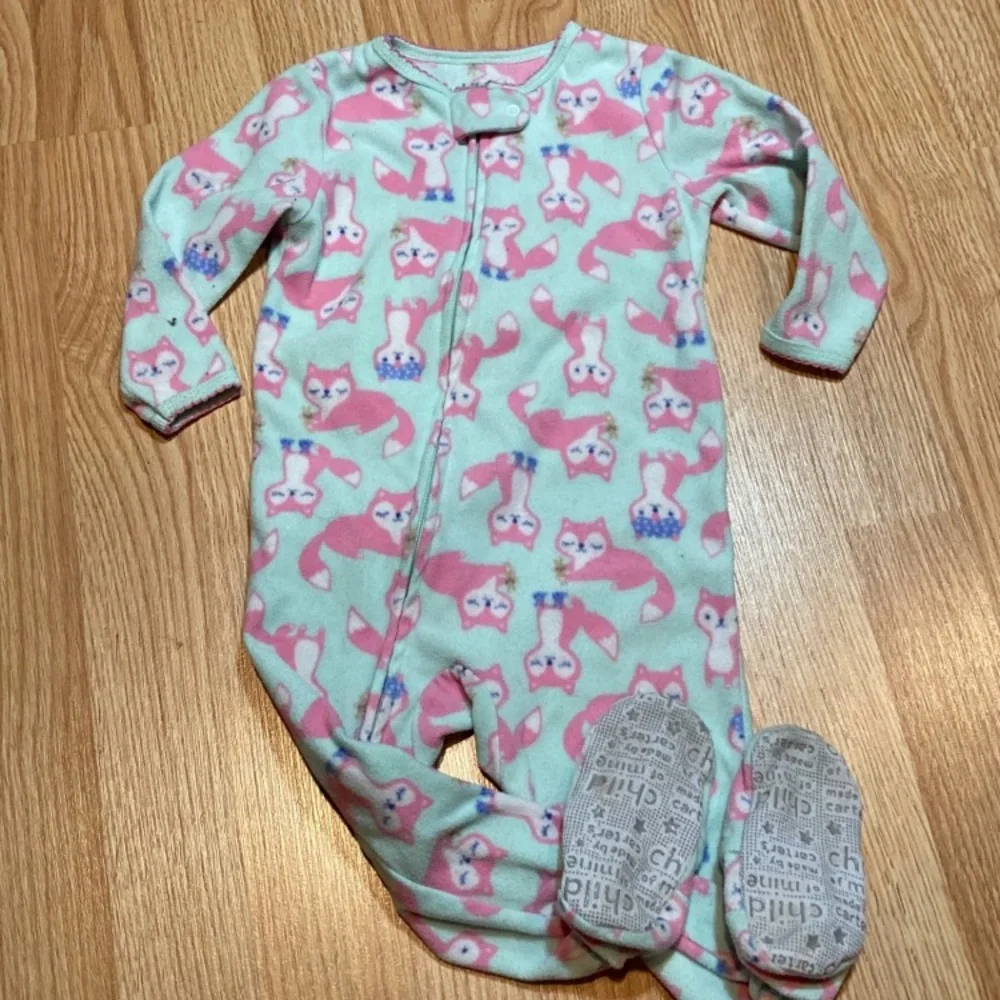 Carters sleeping fox‎ fleece sleeper 18 months