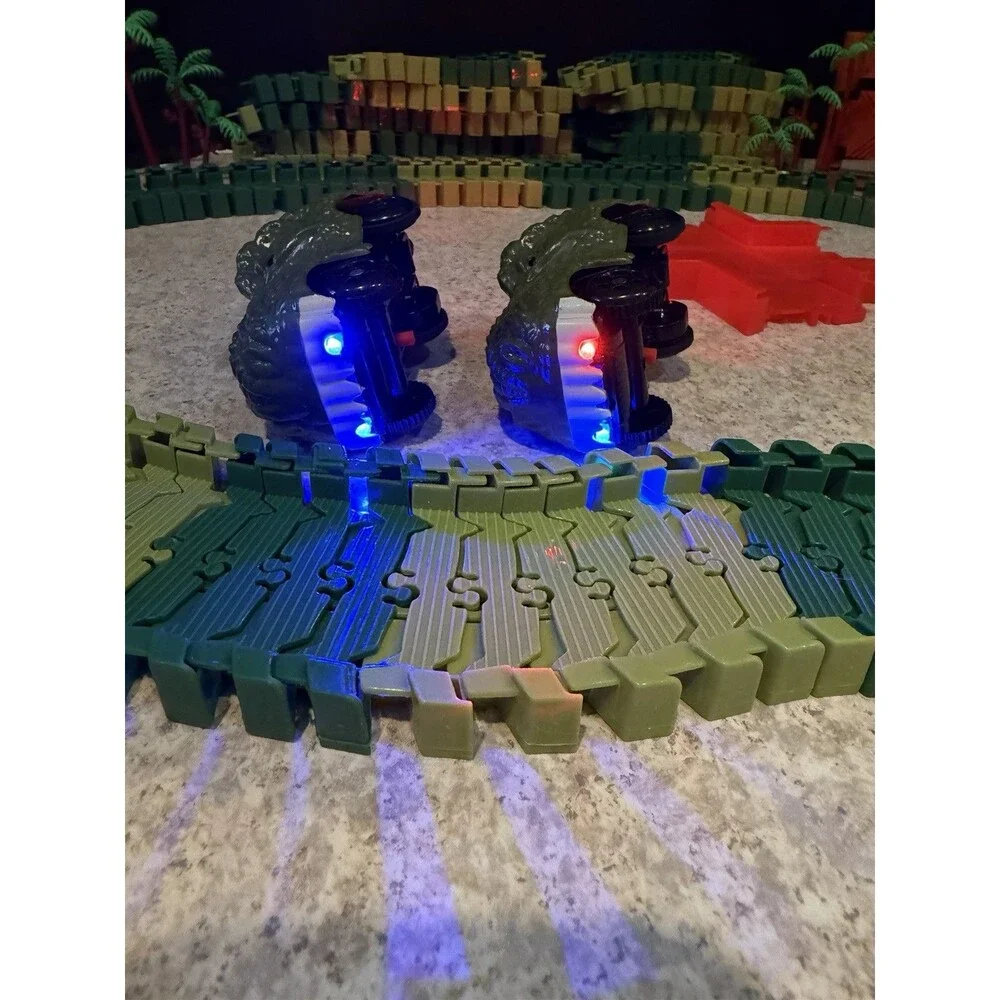 Unbranded dinosaur race