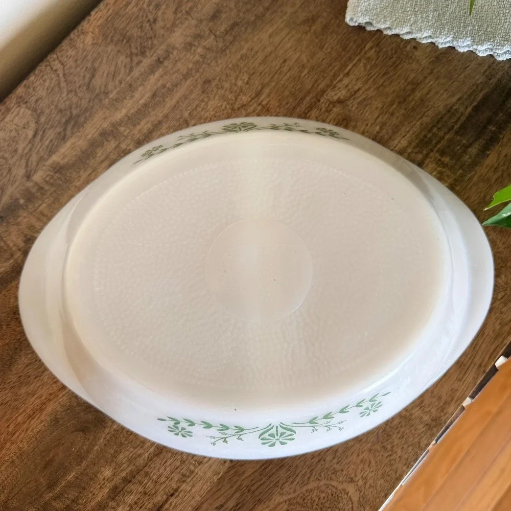Vintage Unmarked Glasbake Green‎ Daisy Divided Milk Glass Casserole Dish 70s