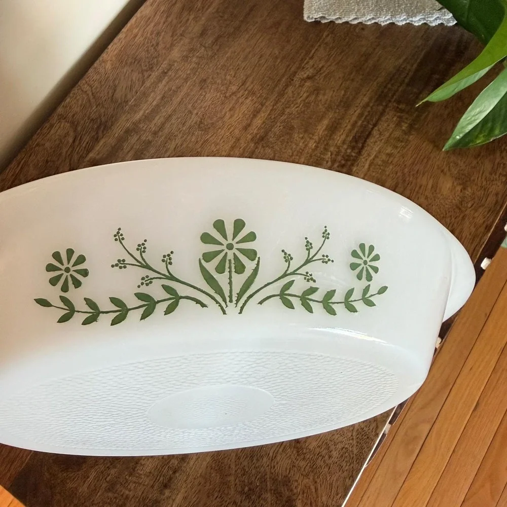 Vintage Unmarked Glasbake Green‎ Daisy Divided Milk Glass Casserole Dish 70s