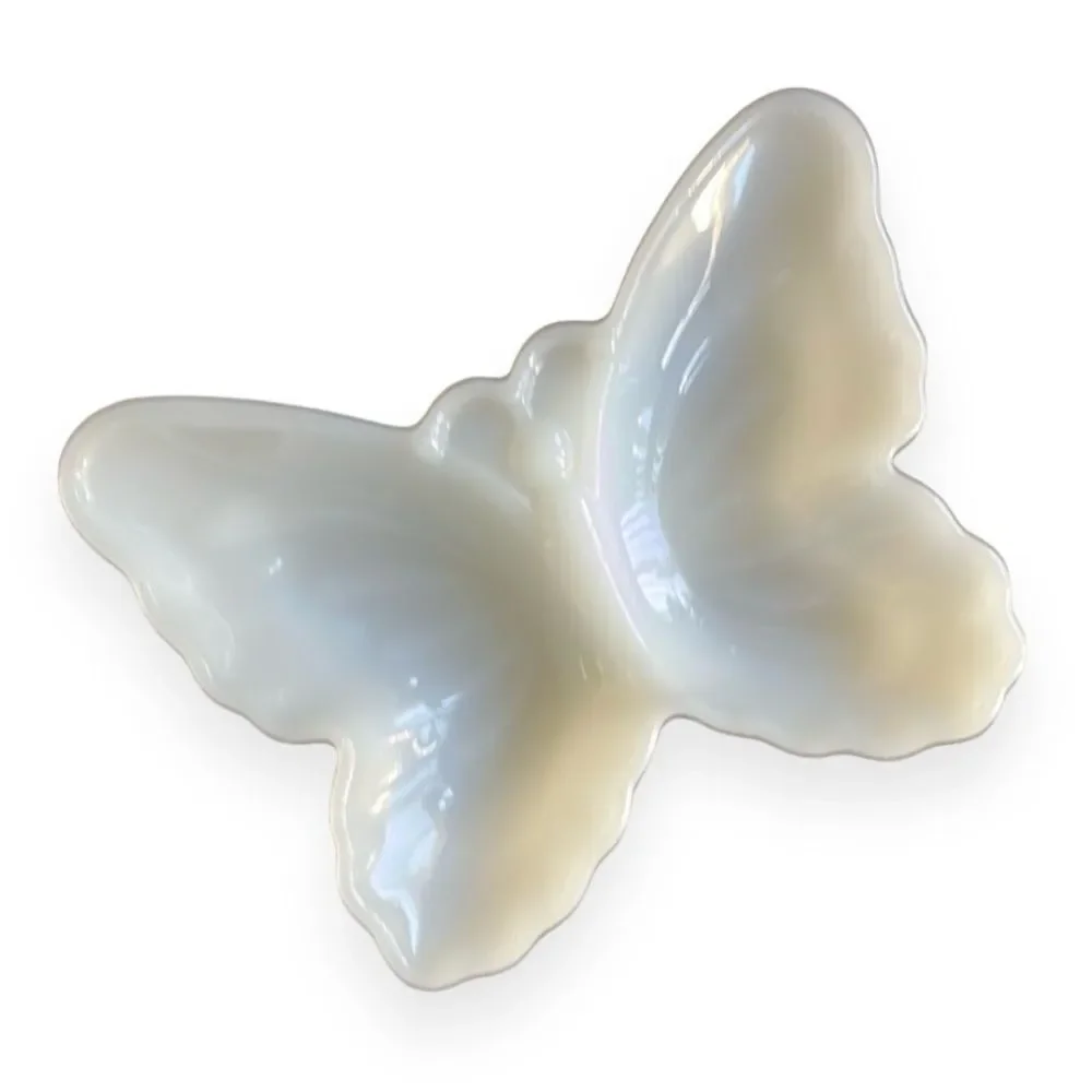 Avon white milk