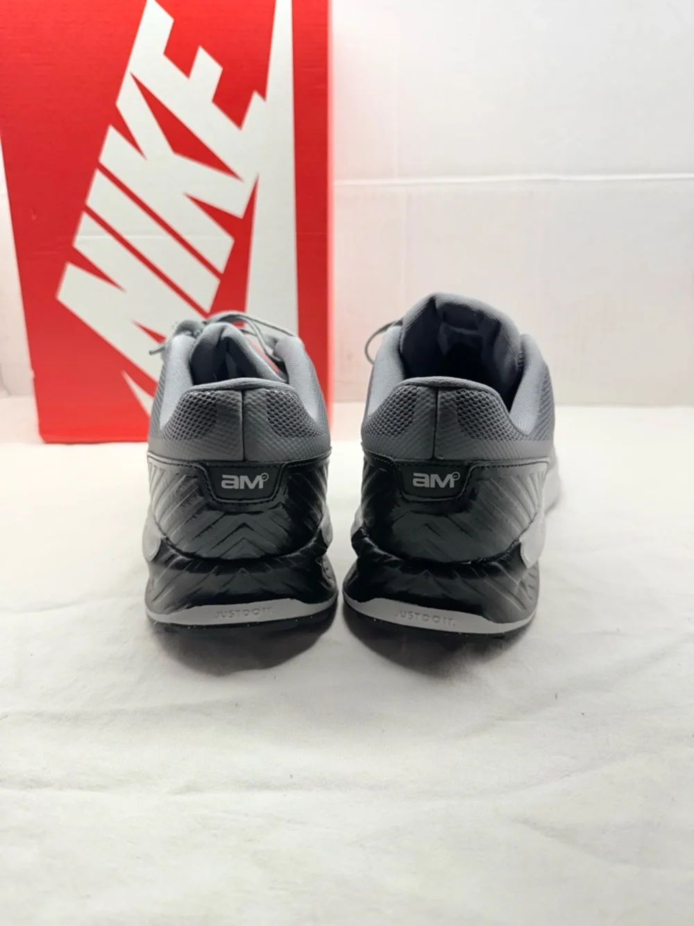 Nike Air Max Bia Running Shoes IF2624-002 Mens Sz 9.5  Smoke Grey Women 11 New