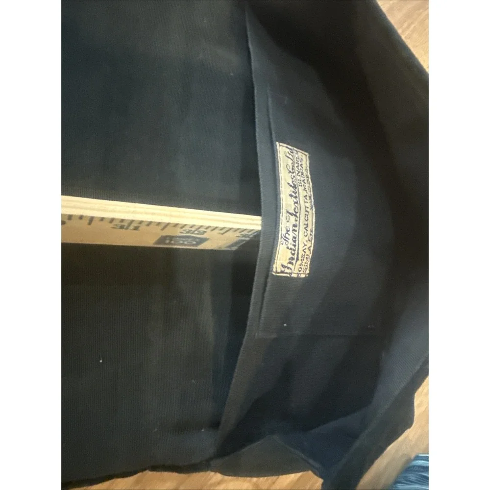 The Unbranded Brand vintage clutch