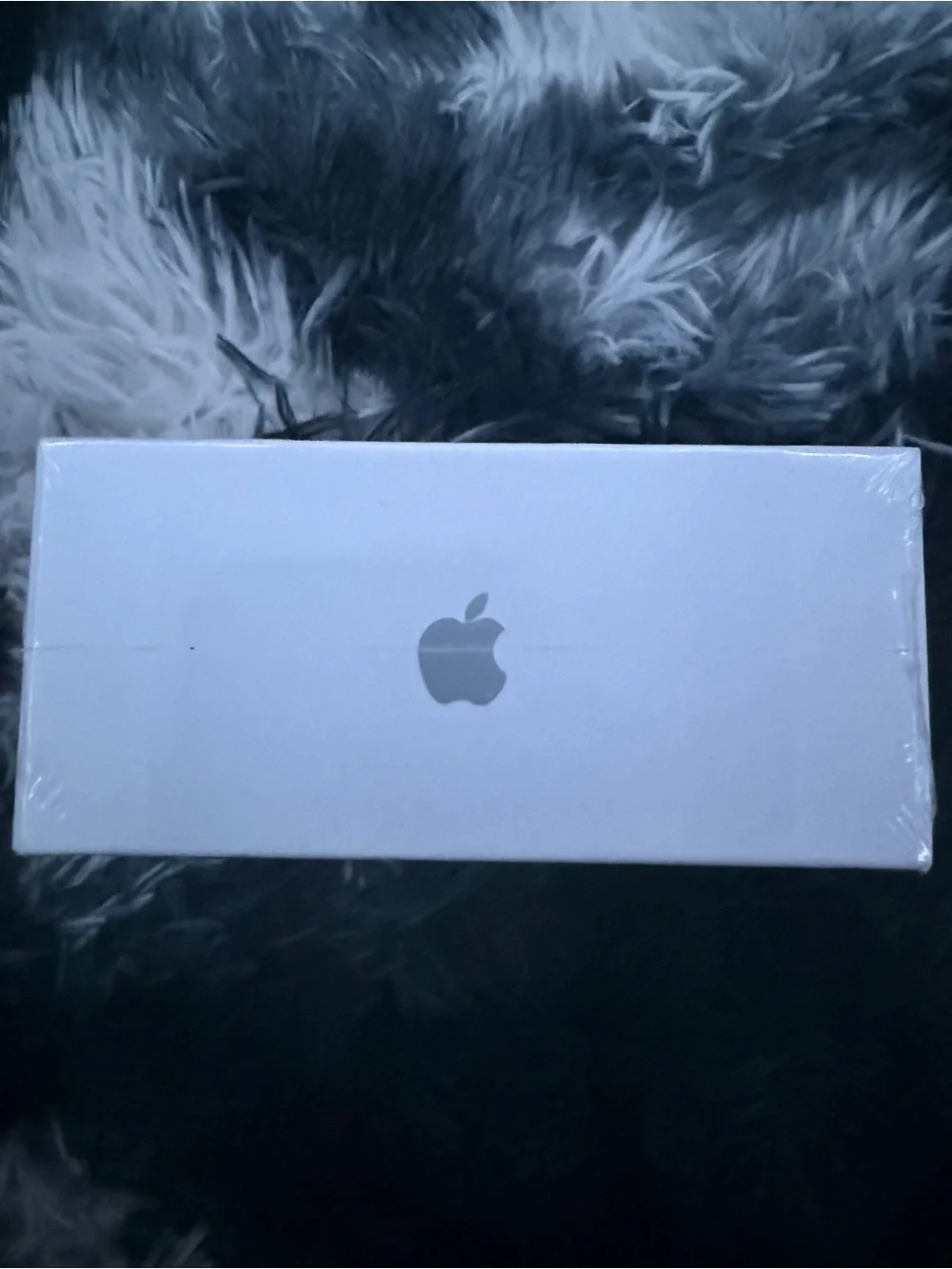 Apple sleek white