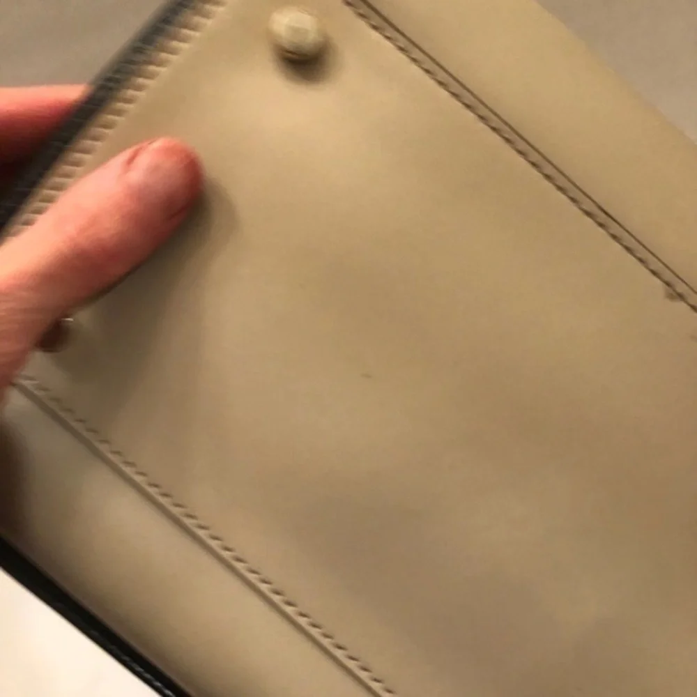kate spade wear bag