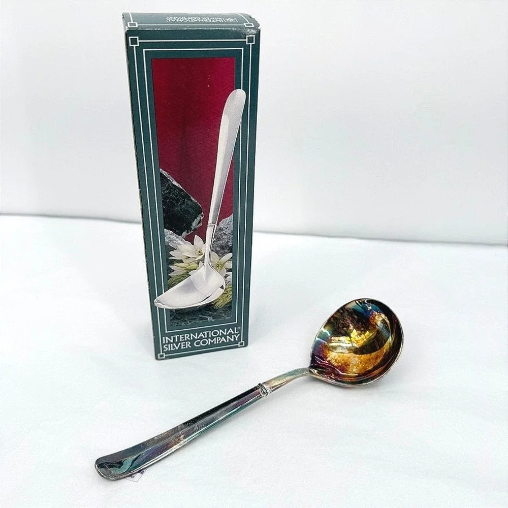 International Silver Company Silverplated Gravy Ladle Vintage Serving Spoon 7