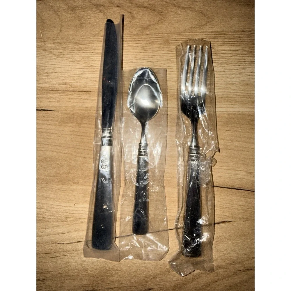 Oneida pieces new