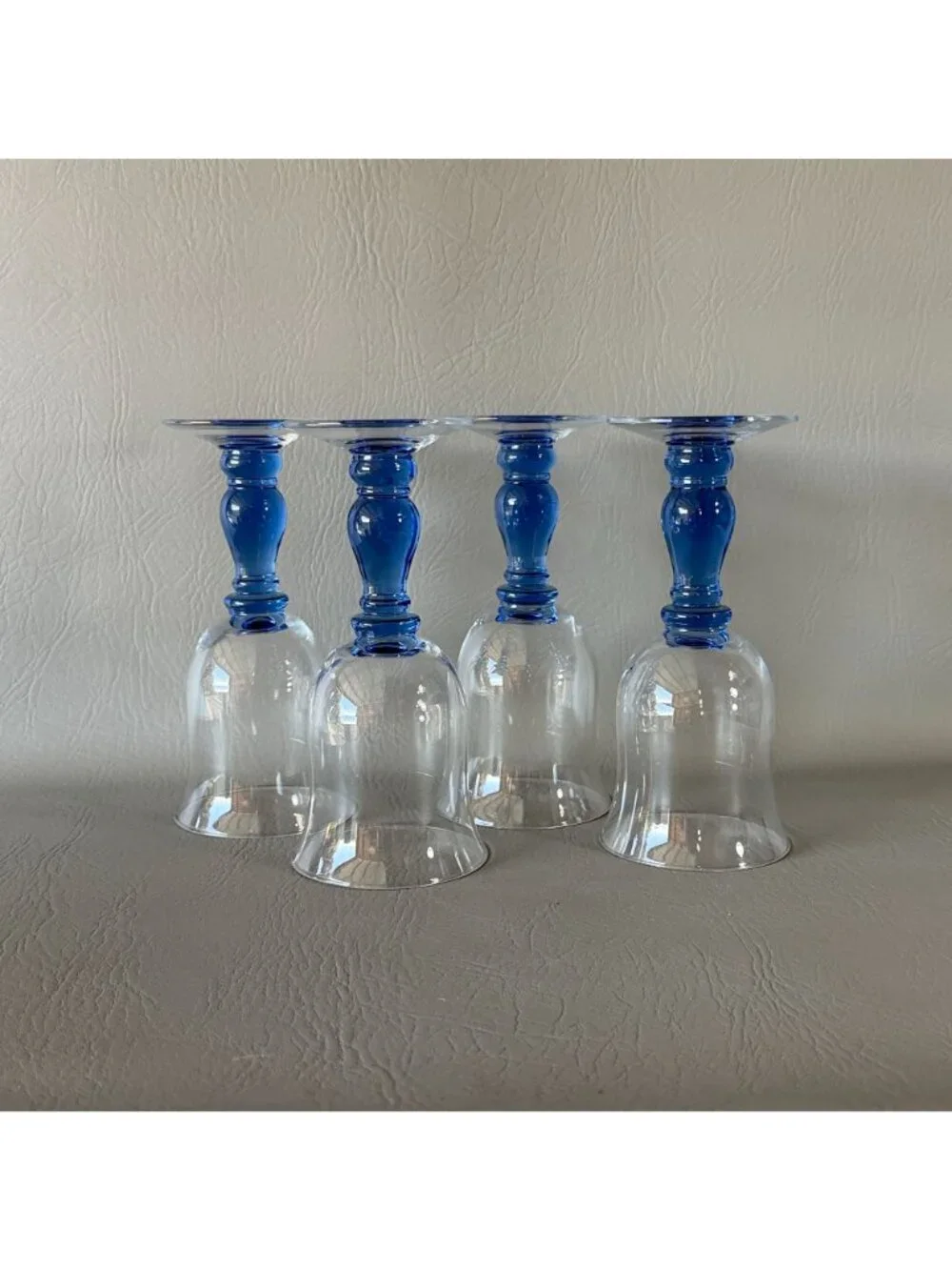 Unknown elegant set