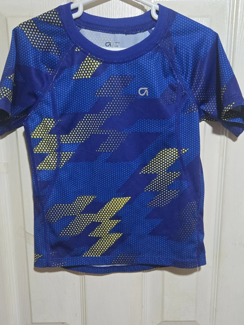 GAP Blue Short Sleeve Tee with Yellow Accent