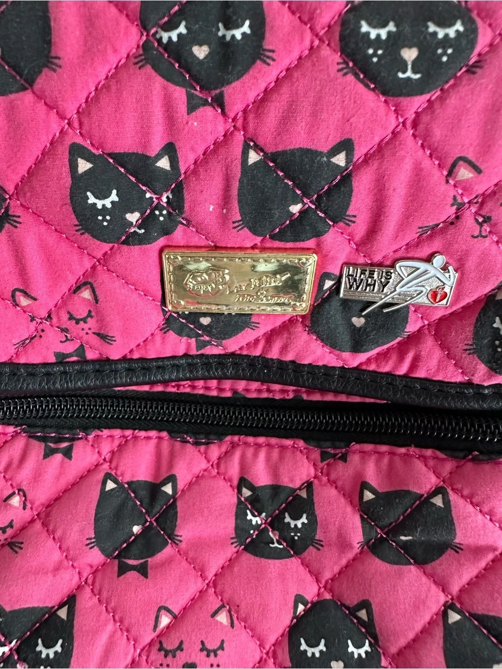 Betsey Johnson adorable luv
