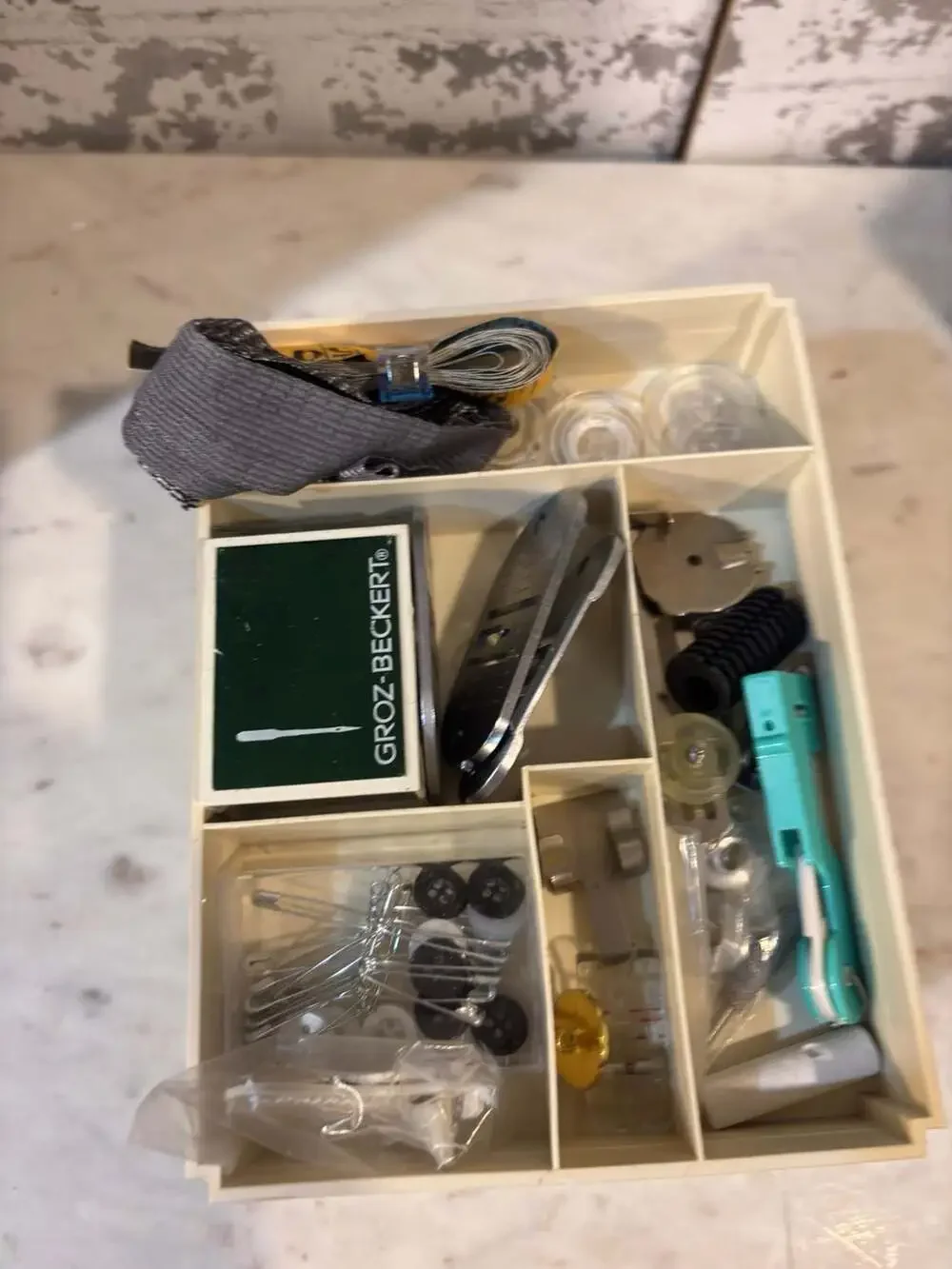Singer vintage sewing
