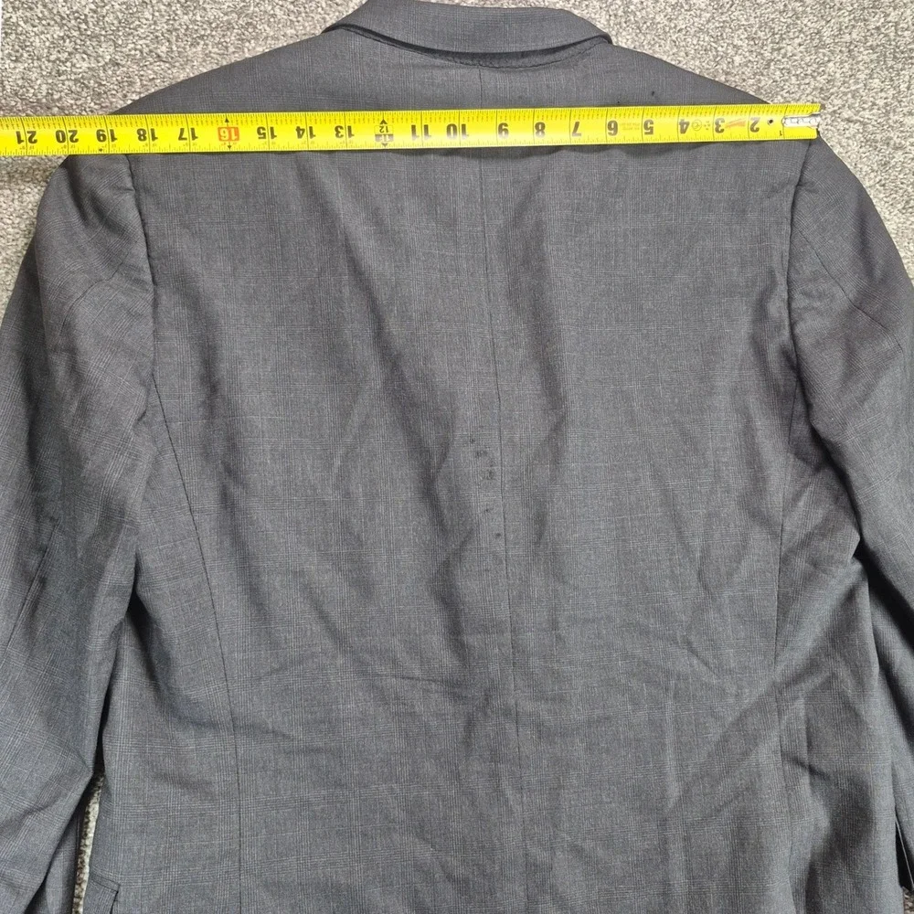 Burberry note few