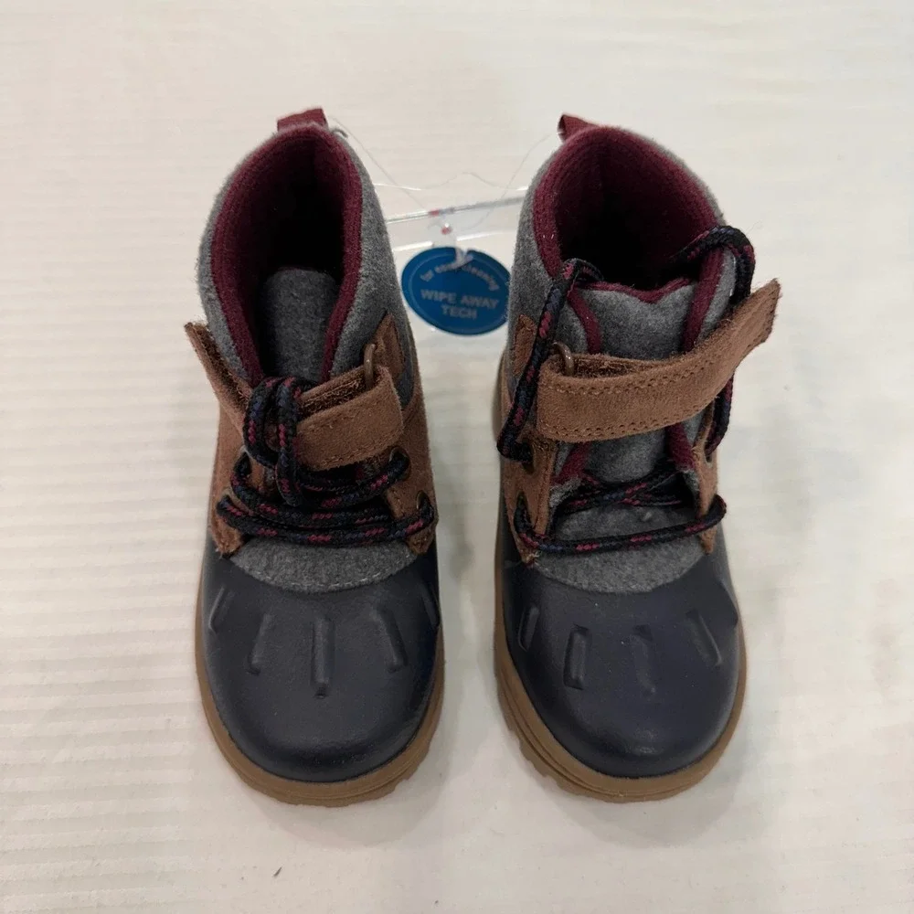 Carter's Wipe Away Tech Duck Boots Toddler Size 5M Blue Brown Grey |‎ Gorpcore