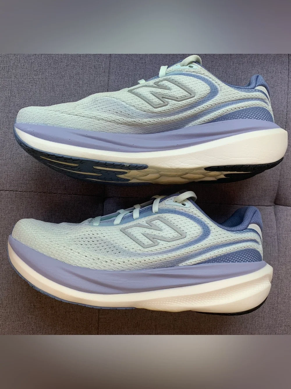New Balance light mesh