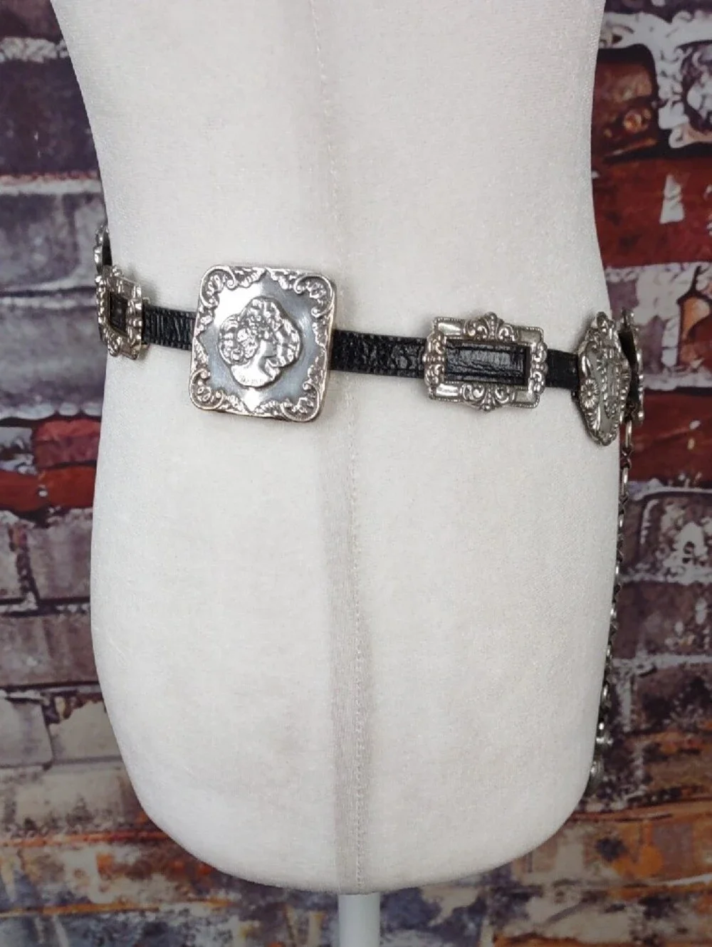 Brighton belt featuring