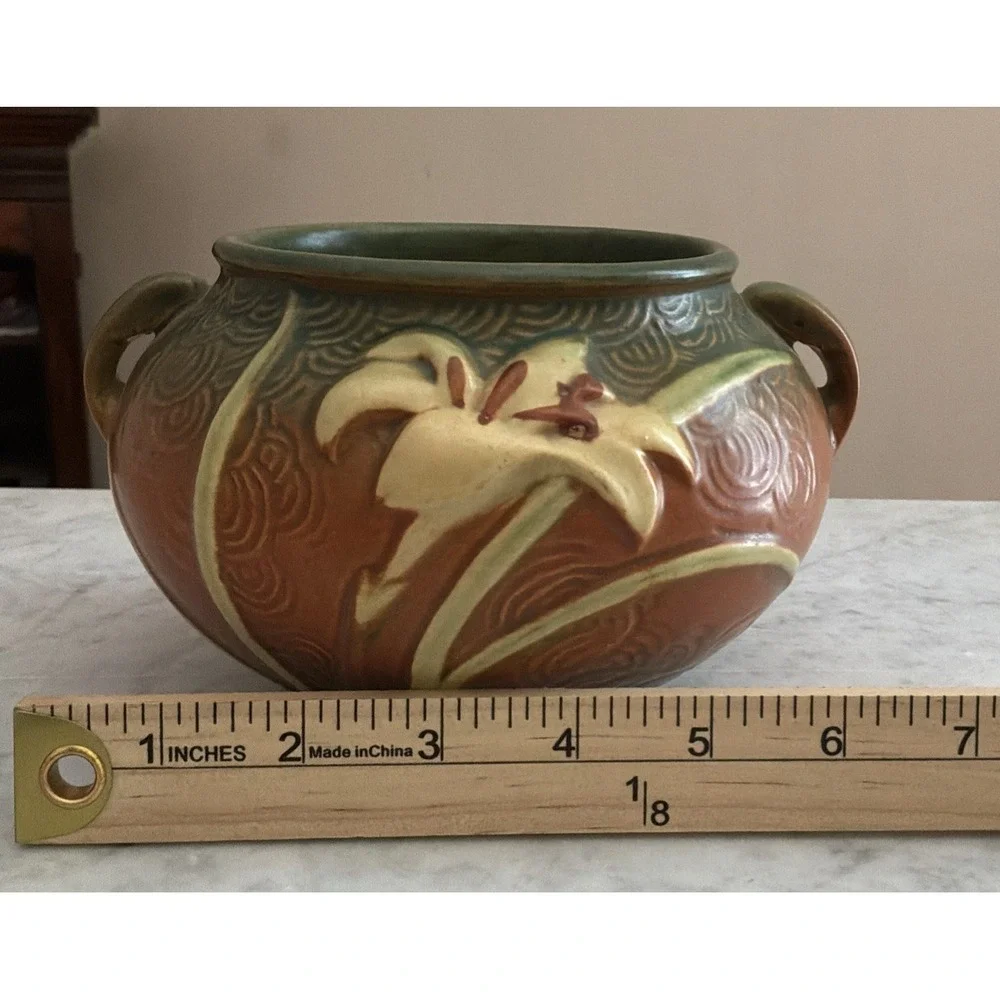 Roseville pottery bowl