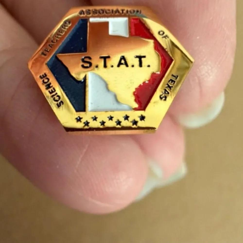 Vtg. S.T.A.T. science teachers association of texas lapel pin