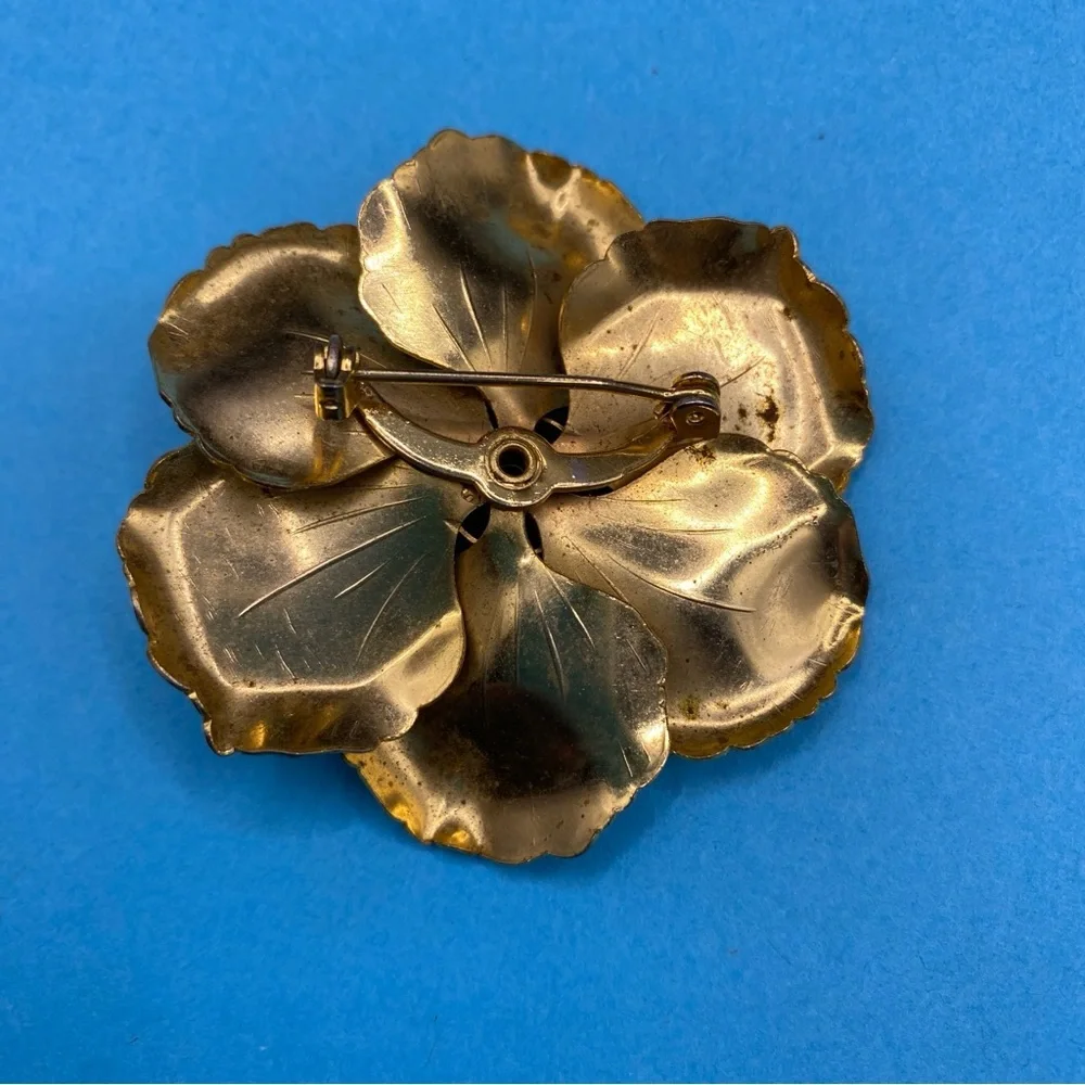N/A vintage gold