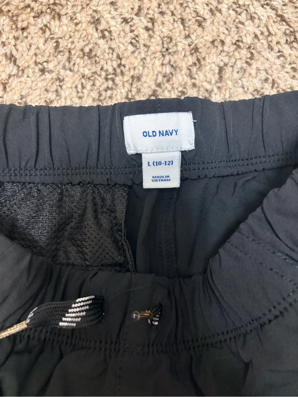 Old Navy black athletic