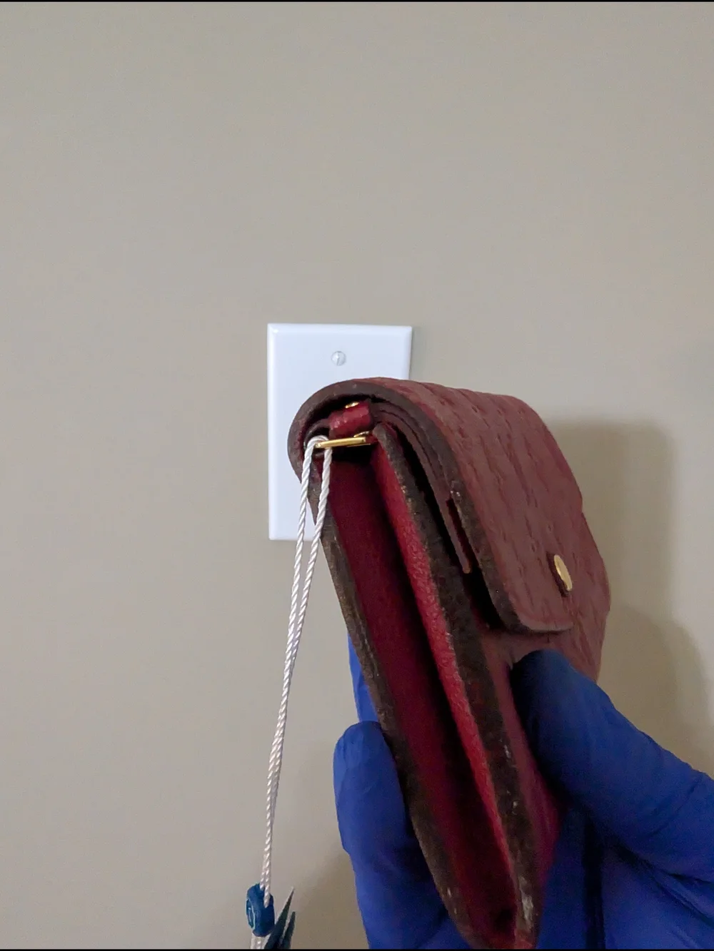 Louis Vuitton slots pouch