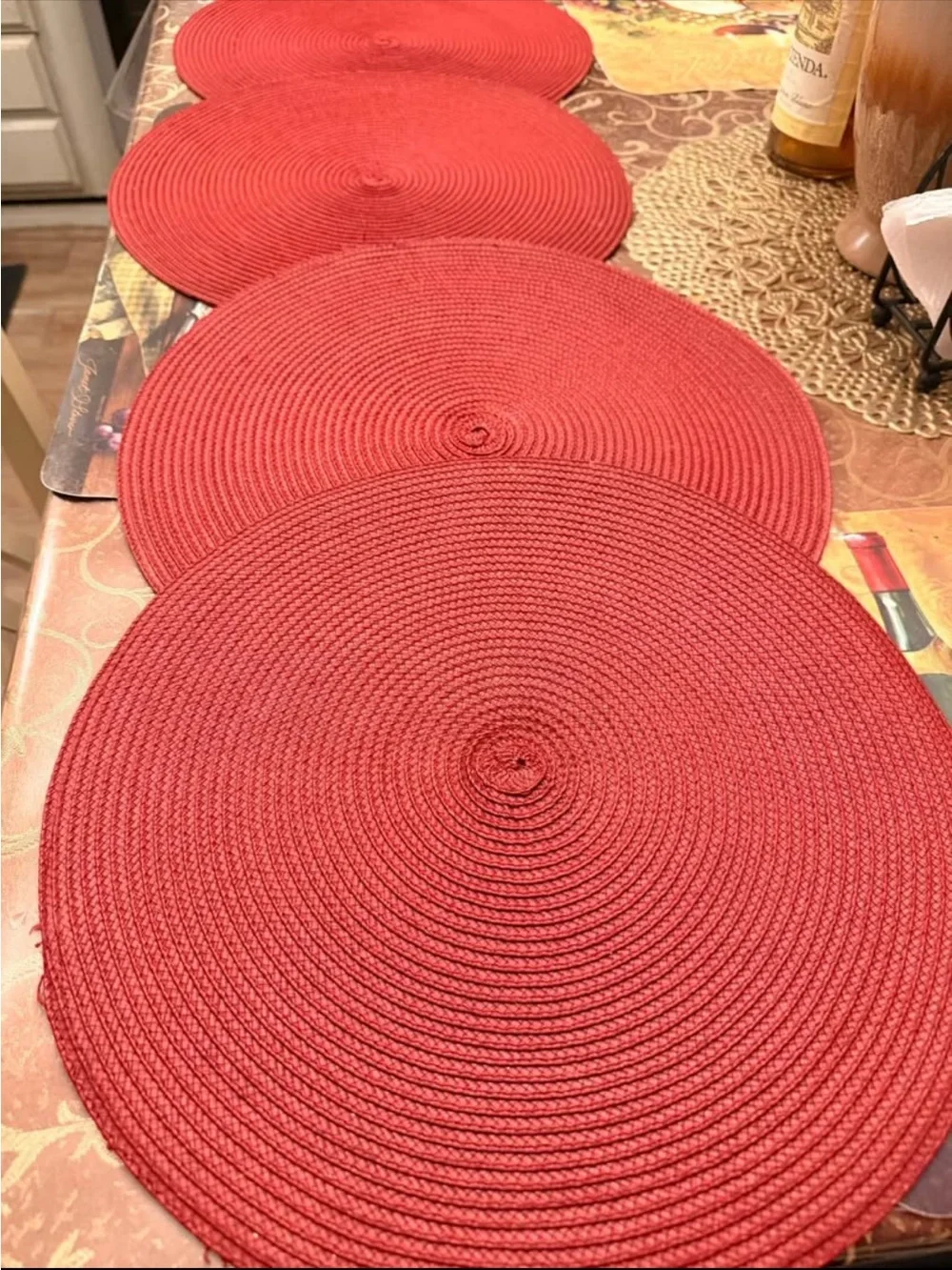 unbranded set red