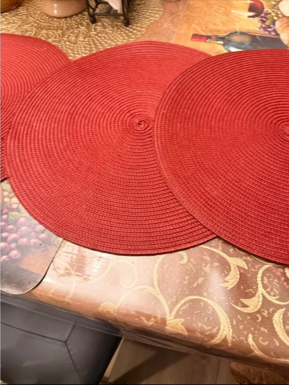 unbranded set red