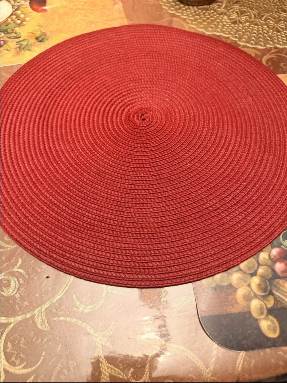unbranded set red