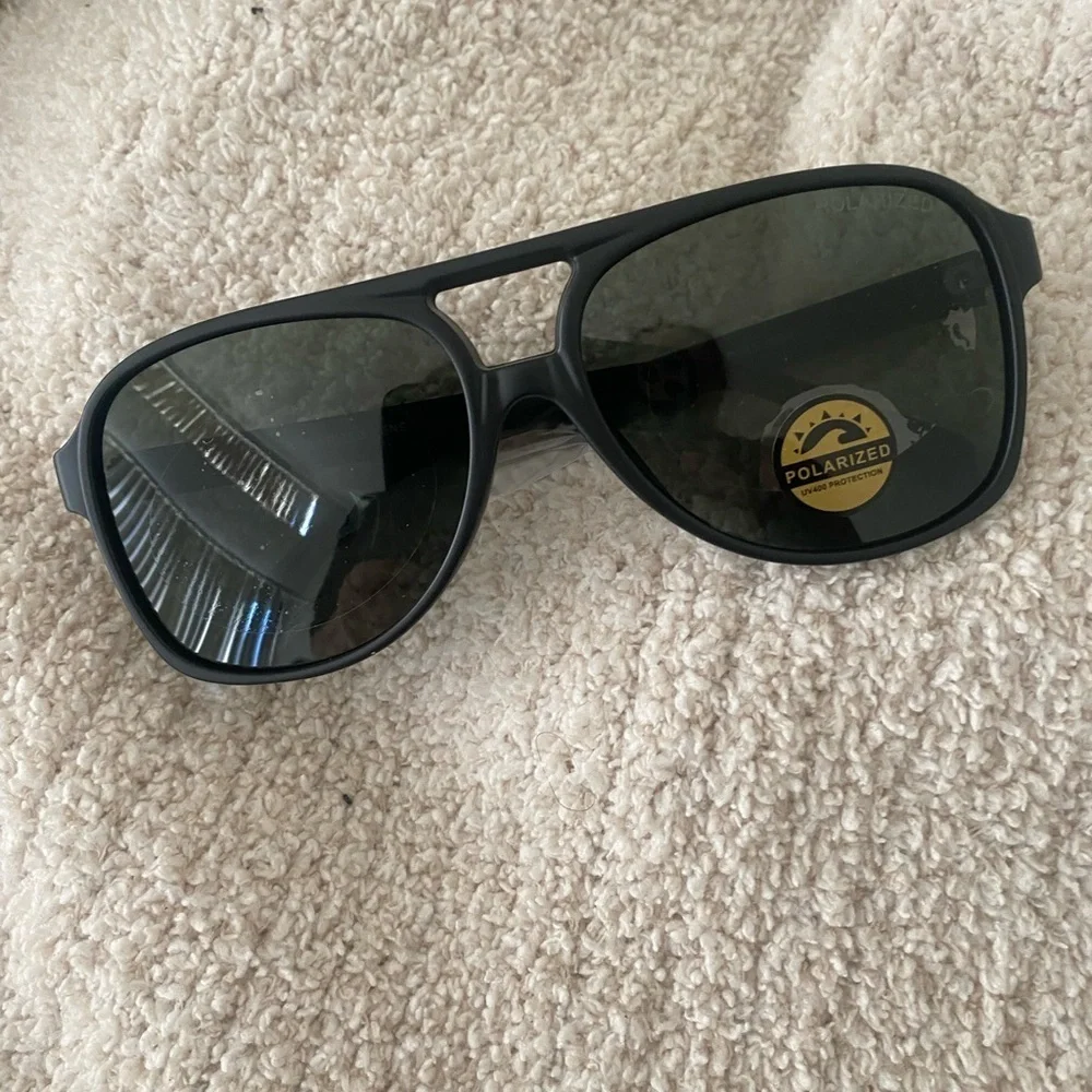 Boutique polarized straight