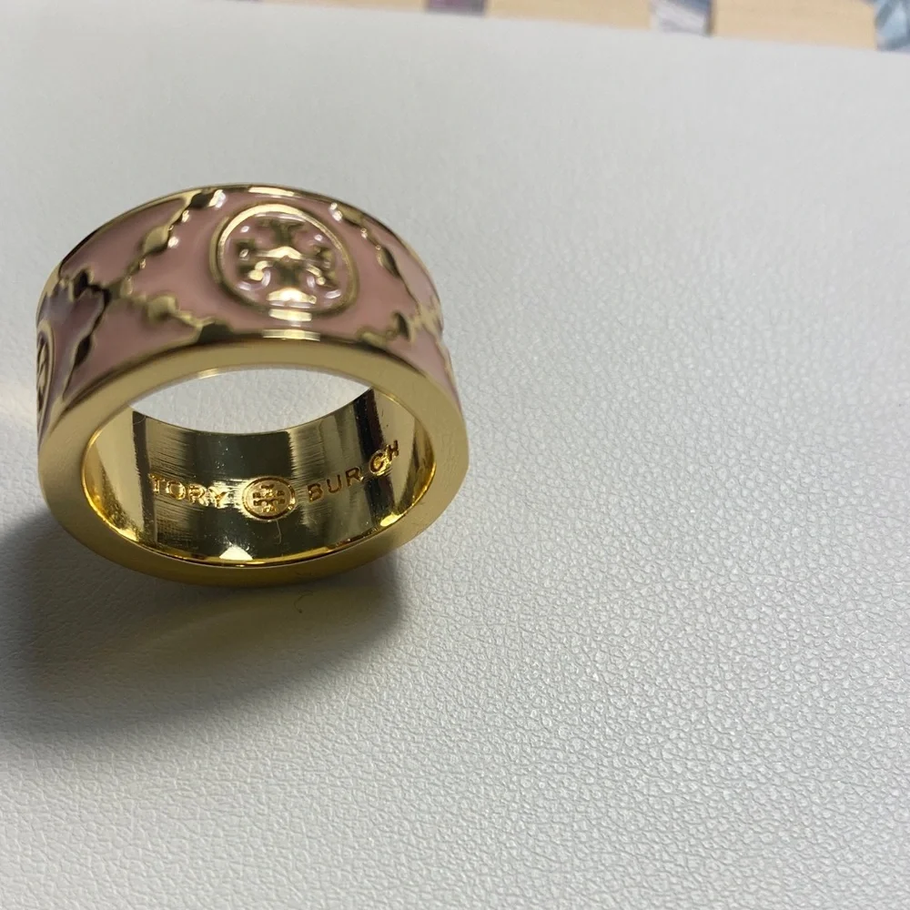 Tory Burch chic blush