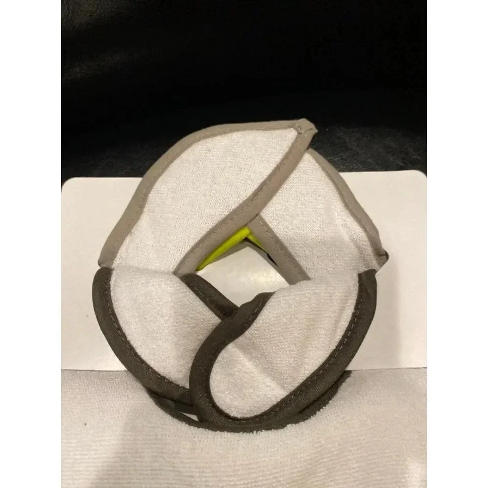 N/A piece bib