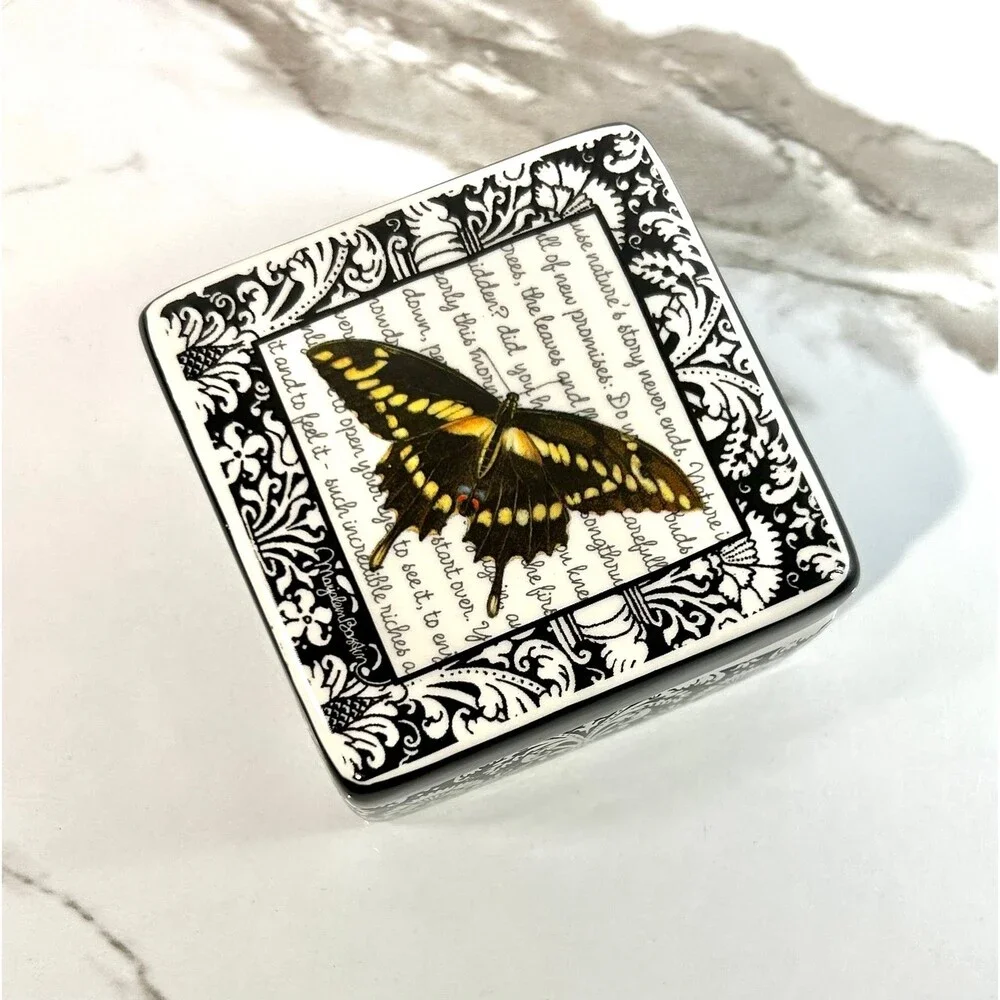 Demdaco swallowtail butterfly