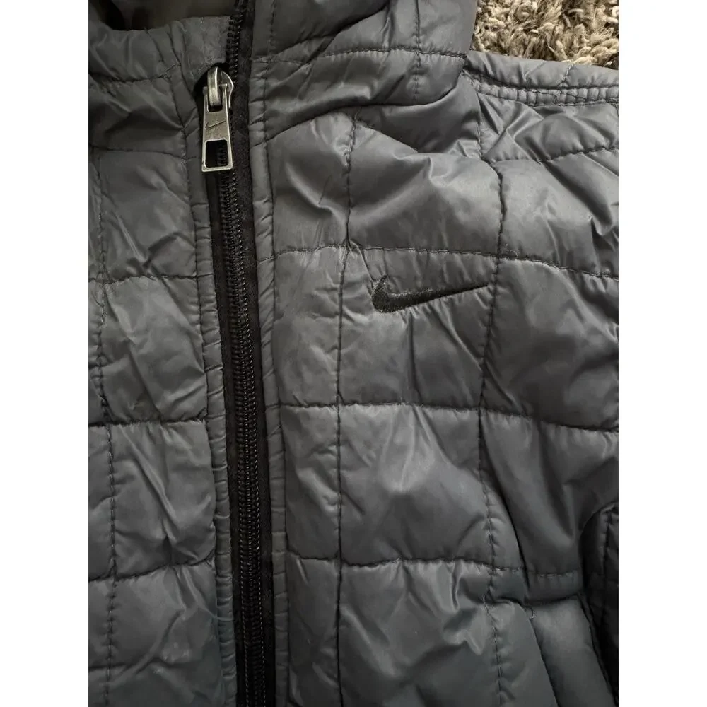 Nike gray quilted