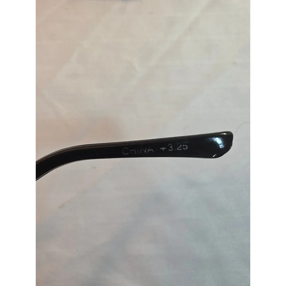 N/A black oval