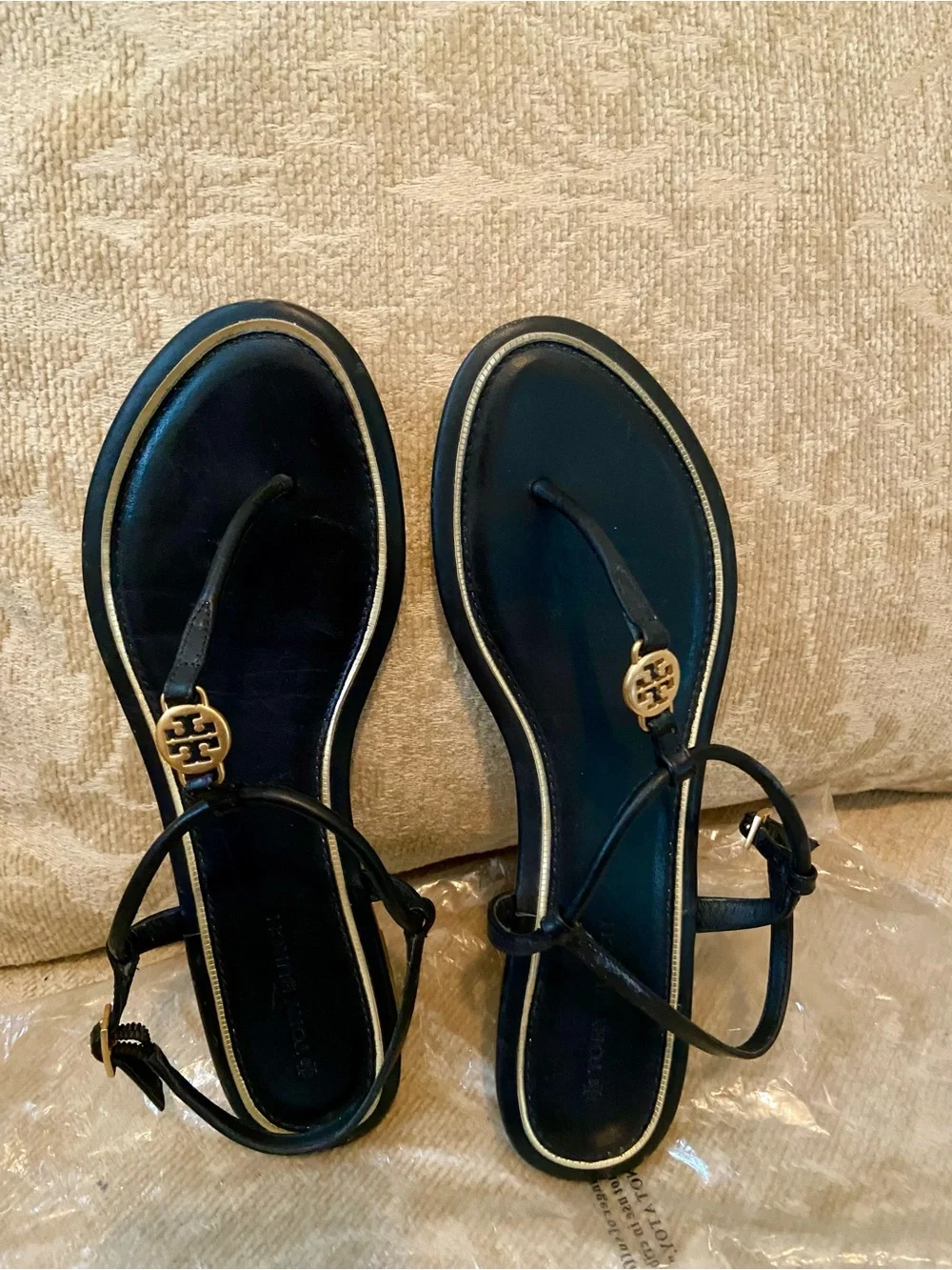 Tory Burch classic black