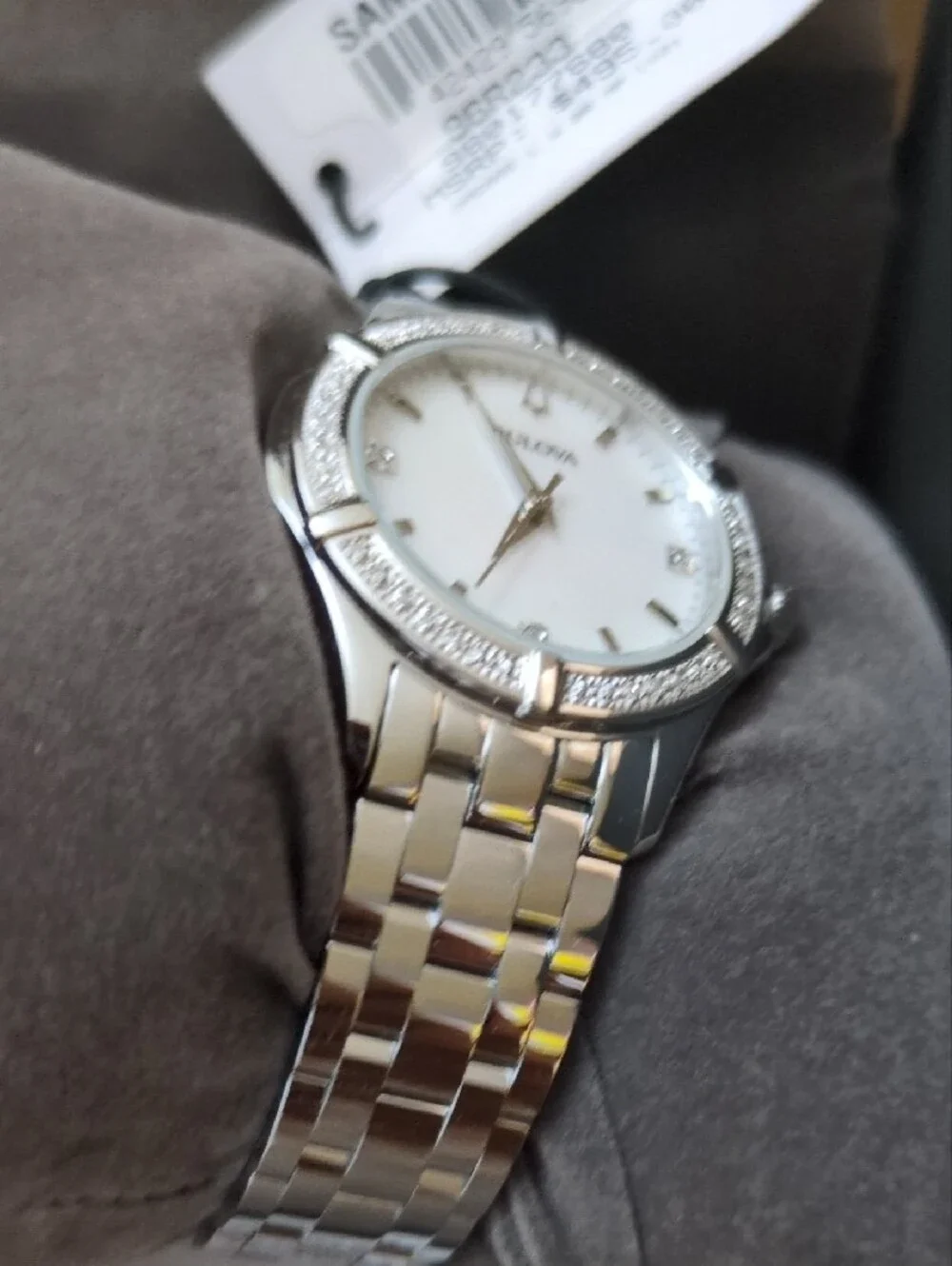 Bulova meters button