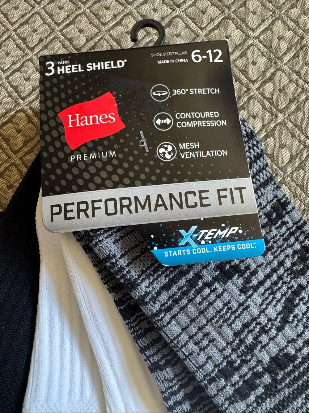 Hanes three low