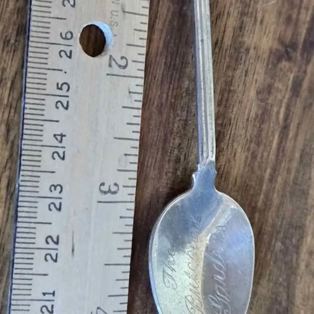 Vintage Canada Maple Leaf Enamel Souvenir Spoon The Bucket List Collectible 4.5