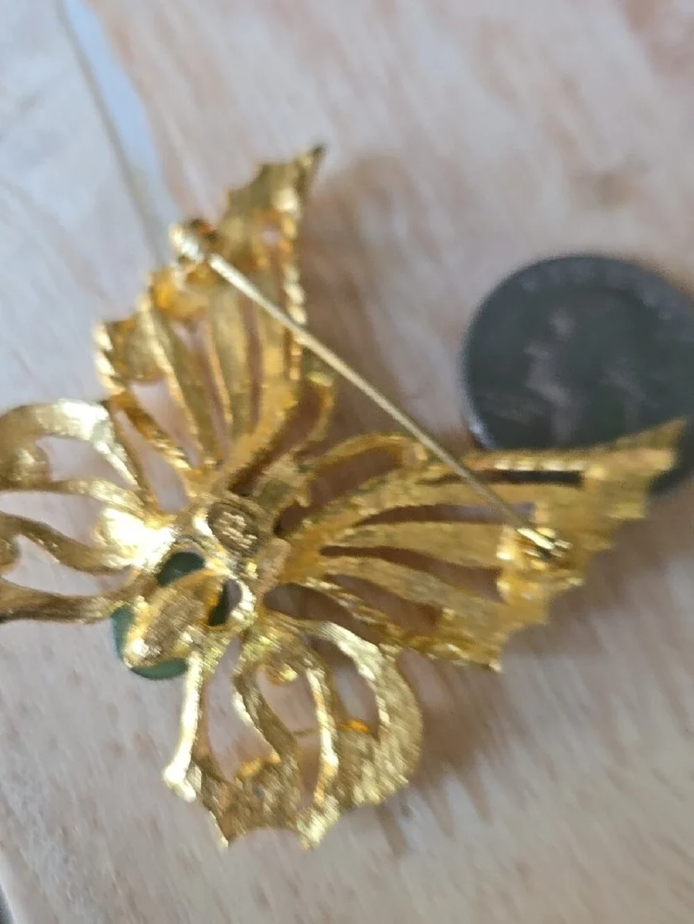 N/A elegant gold