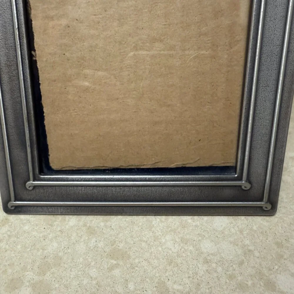N/A metal picture