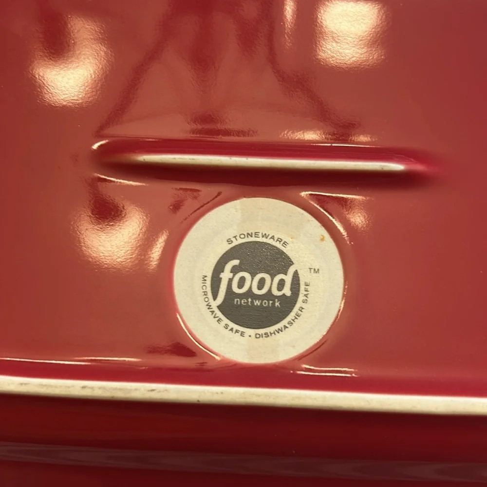 Food Network fontinella red